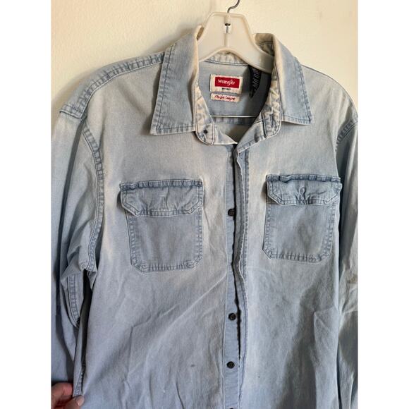 Vintage Wrangler Flex Work Shirt Light Wash Well-Worn Size Medium Button Up - Picture 4 of 10